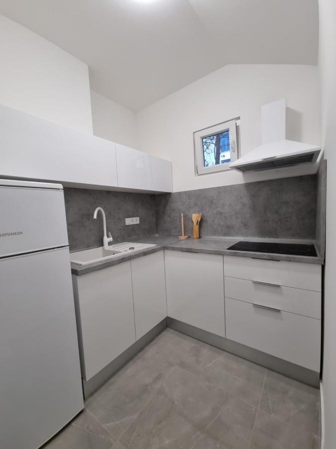 Apartments "M" Pula Ngoại thất bức ảnh